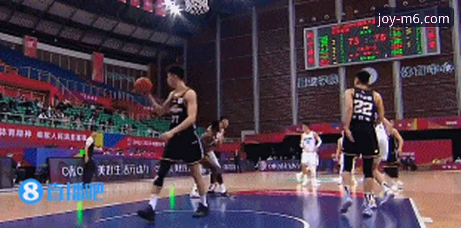 CBA焦点战复盘：皮特森38分神迹与末节逆转详解