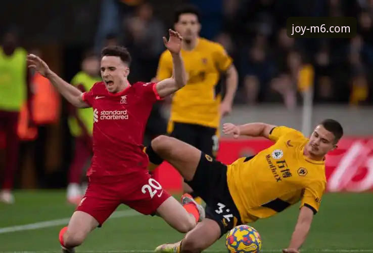 狼队vs利物浦足总杯激战：一场流畅观赛体验背后的战术深度解析